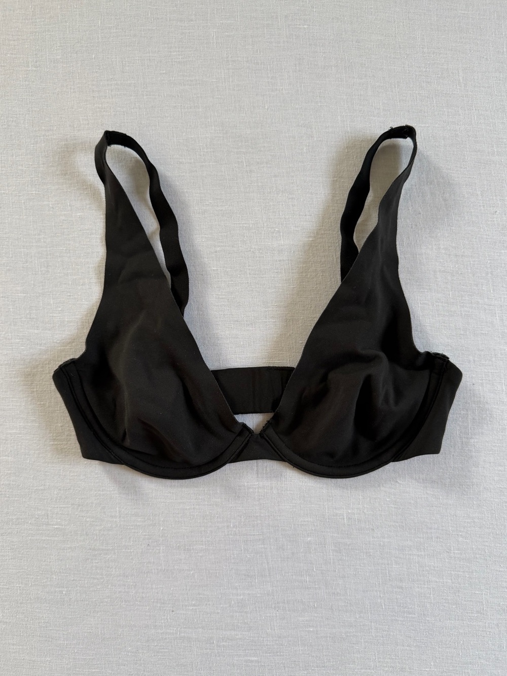 SKIMS Fits Everybody Unlined Bra